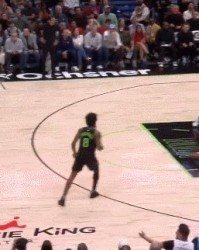 锁喉群殴四人被驱逐！热火鹈鹕大规模冲突因误会？