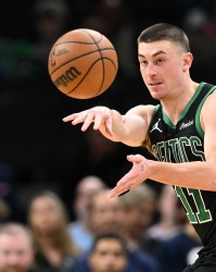 电竞直播-普理查德：喜欢我们球队的拼搏劲头 每场都会有人挺身而出